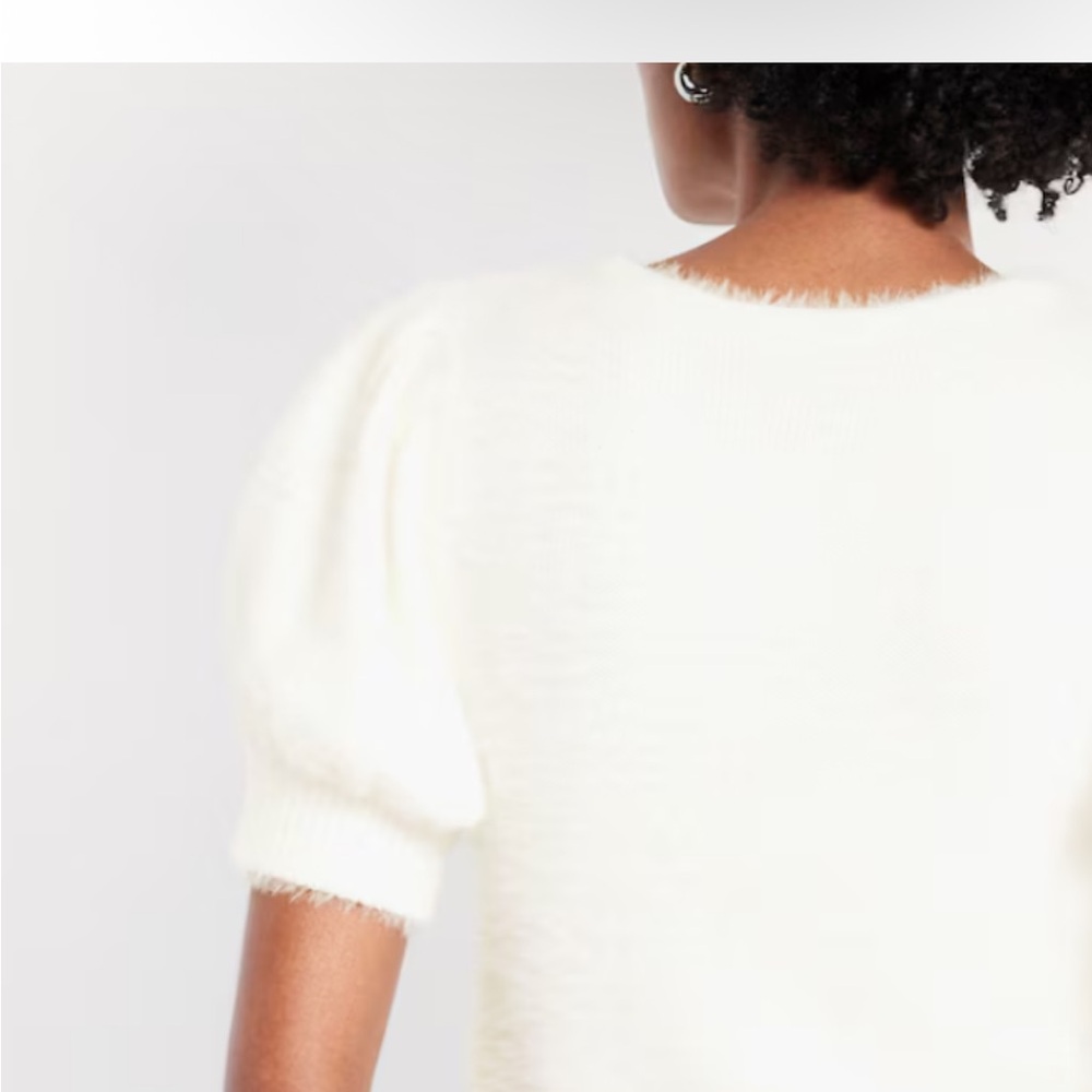 Black Short Puffed Sleeve Sweater - Picture 3 of 4